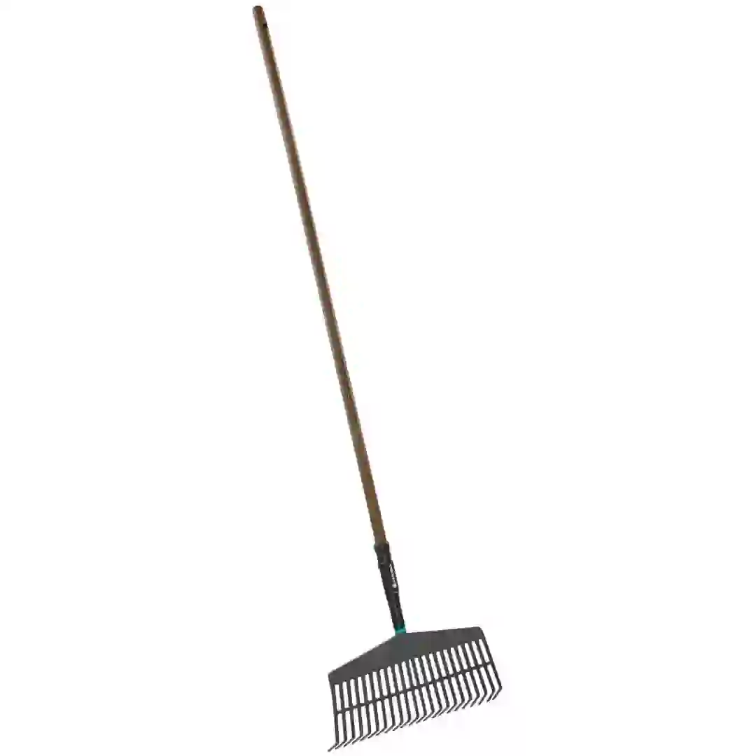 Gardena NatureLine Wood and Steel Lawn Rake (43 cm)