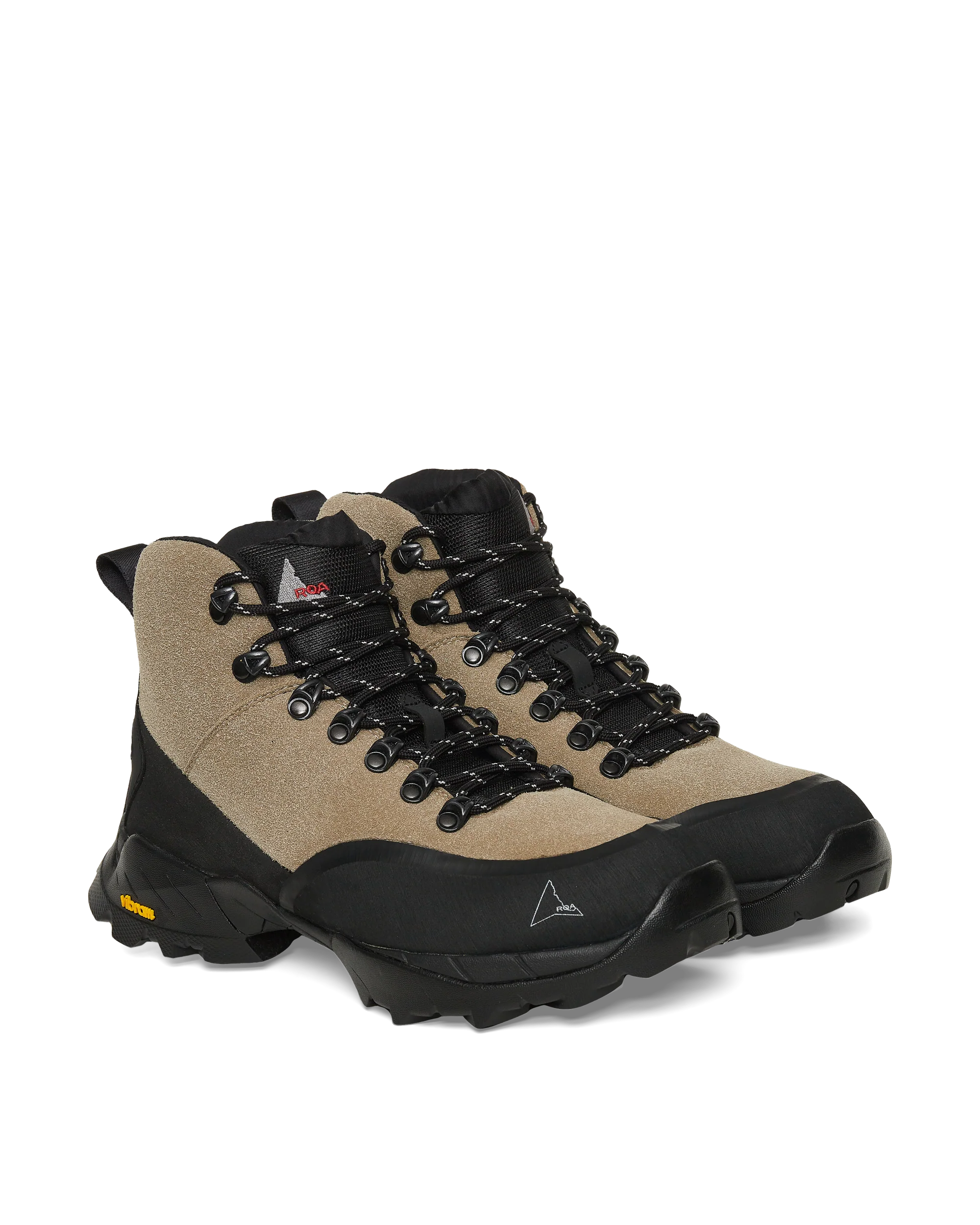 Andreas Sand Black