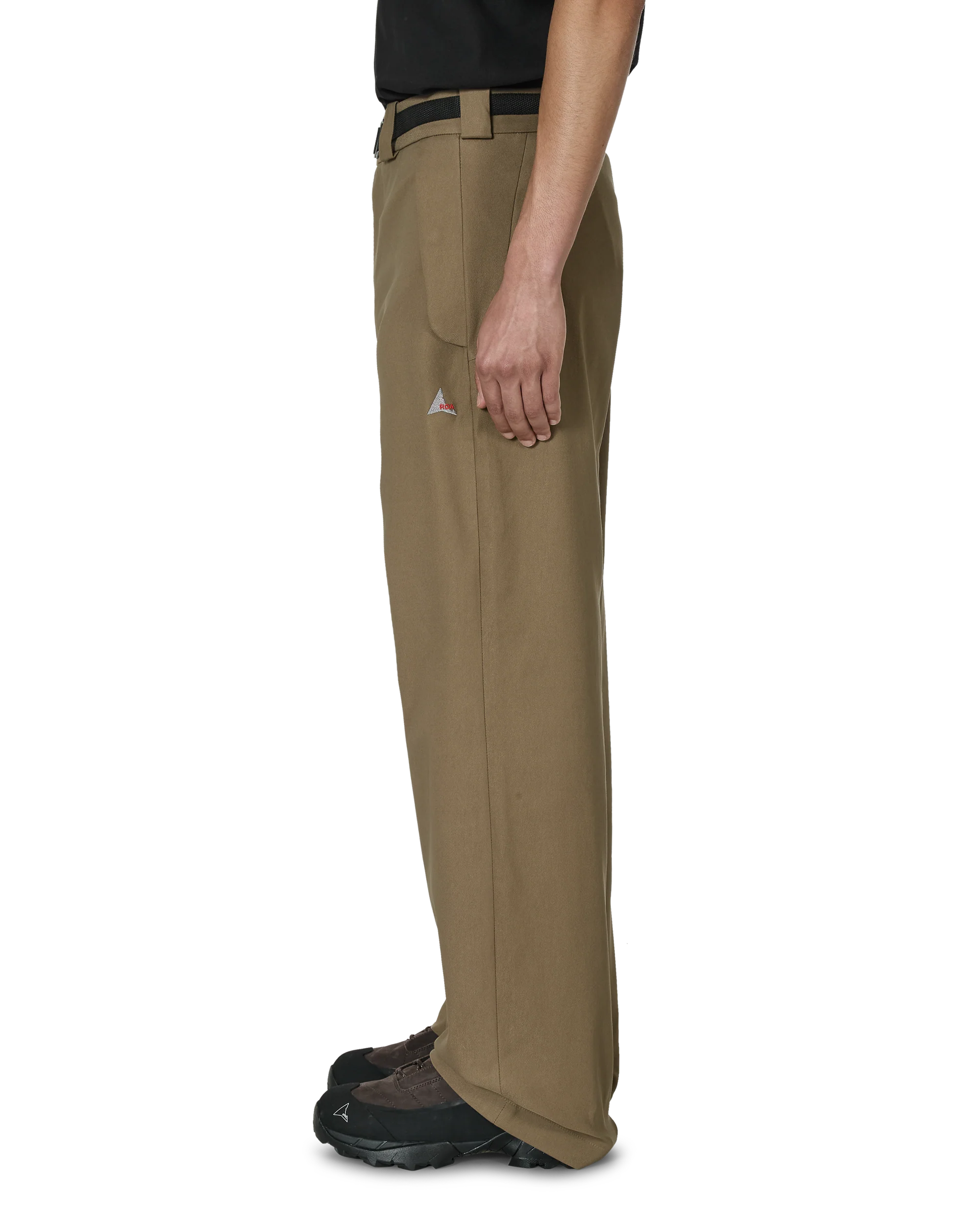 Buckle Chino cognac color